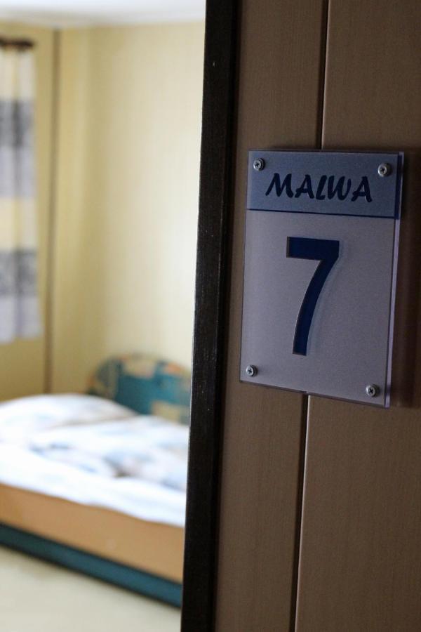 Bar Malwa Motel Aleksandrow Lodzki Luaran gambar