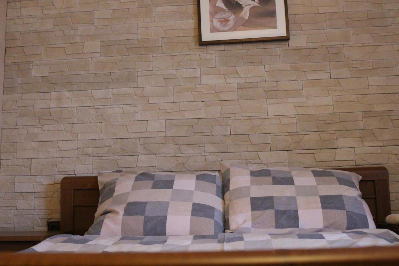 Bar Malwa Motel Aleksandrow Lodzki Luaran gambar