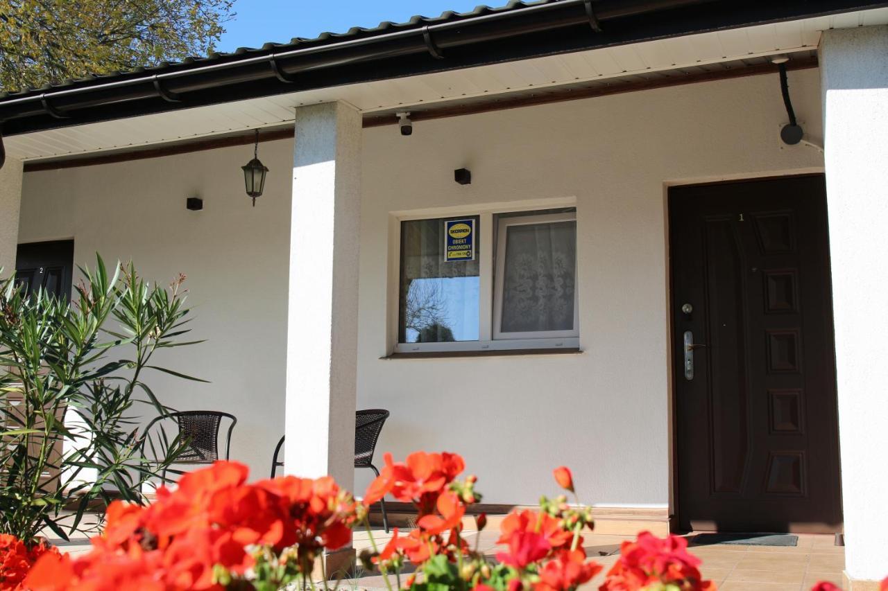 Bar Malwa Motel Aleksandrow Lodzki Luaran gambar