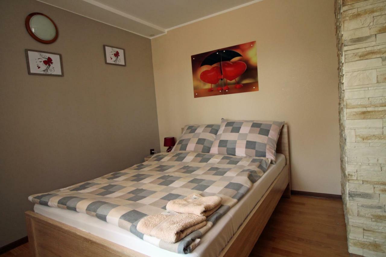 Bar Malwa Motel Aleksandrow Lodzki Luaran gambar